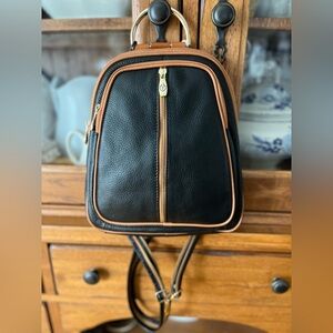 Valentina NWT Black and Tan Leather Backpack Style Handbag Made in Italy
